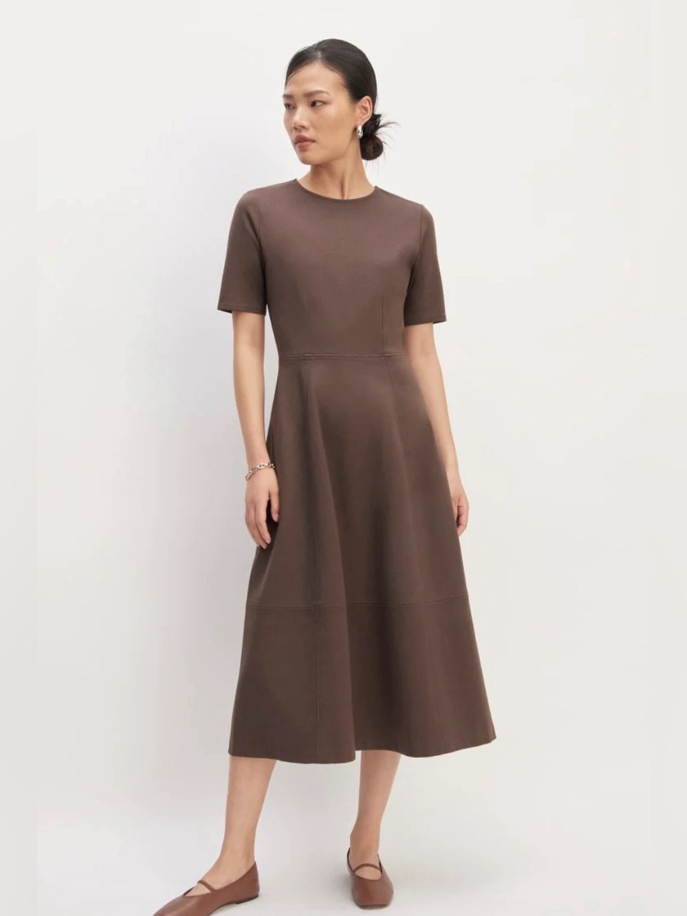 Everlane the dream short sleeve midi dress brown